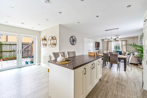 Photo 16- click for photo gallery